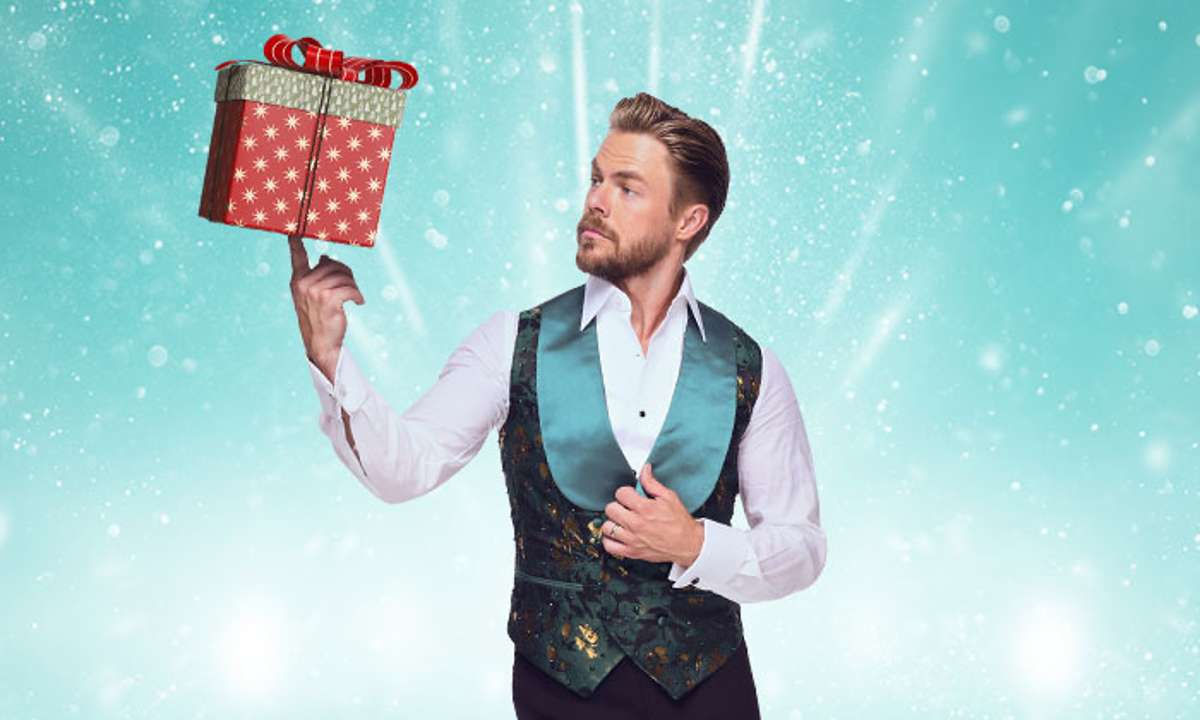 Derek Hough Dance For The Holidays